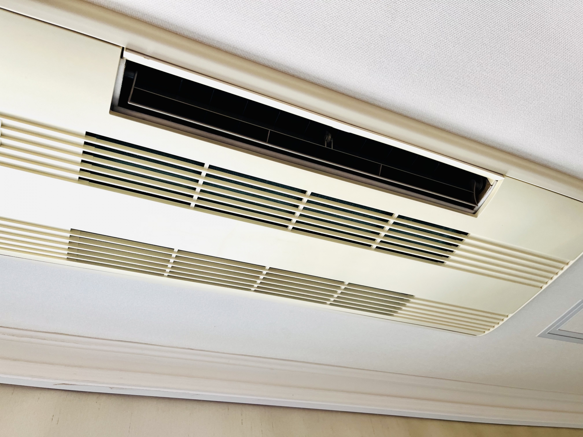 浜松 店舗 エアコン 工事