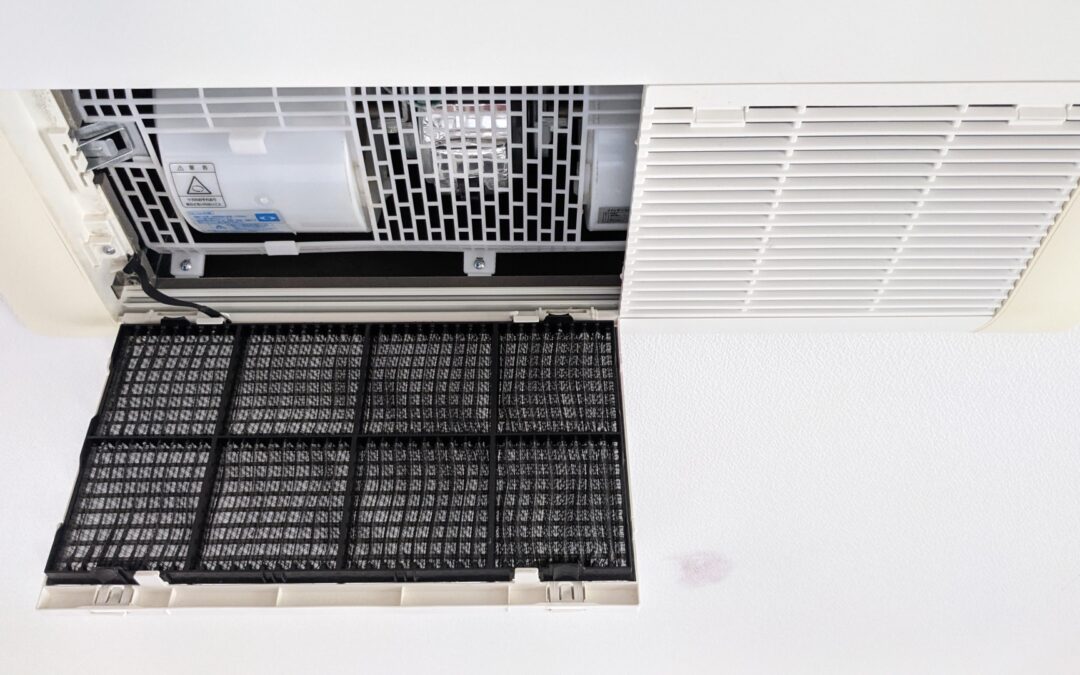 浜松の業務用エアコン分解洗浄！プロの技術でカビ・ニオイを徹底除去、省エネ効果も